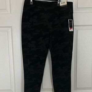 Black and Grey Camouflage Leggings